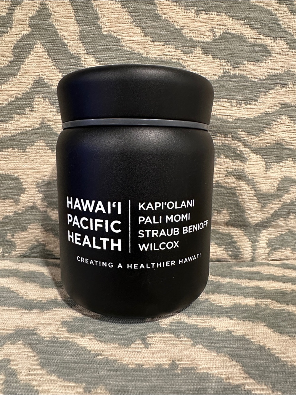 16.9 oz. Stainless Steel Black Container with Lid NWT